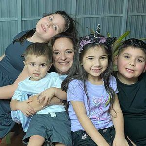 Meet your Posher, Ada